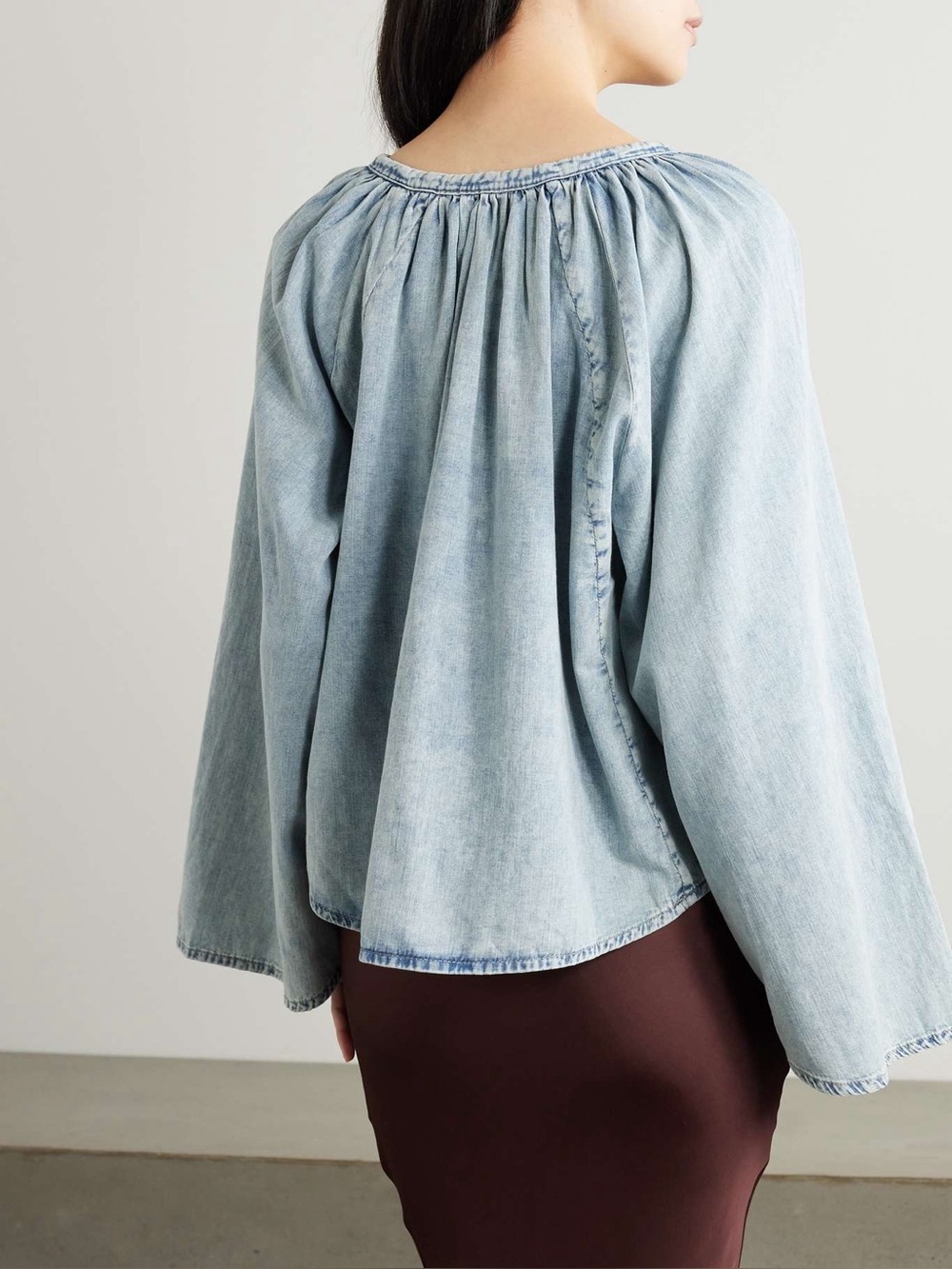 Frame Gathered Cotton and Linen Blue Washed Denim Boho Flowy Top Size Medium - Picture 3 of 9